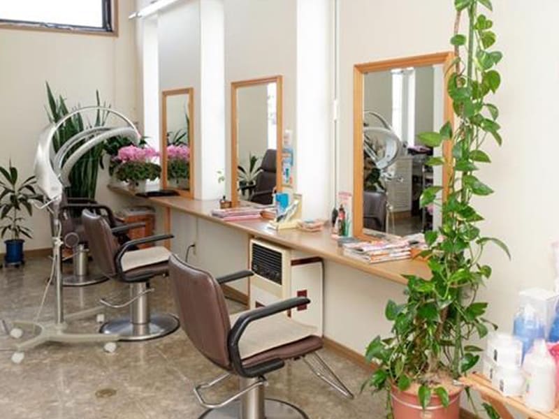 ビューティサロンはやし店内